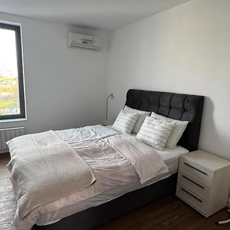 Apartment Planet A Nis